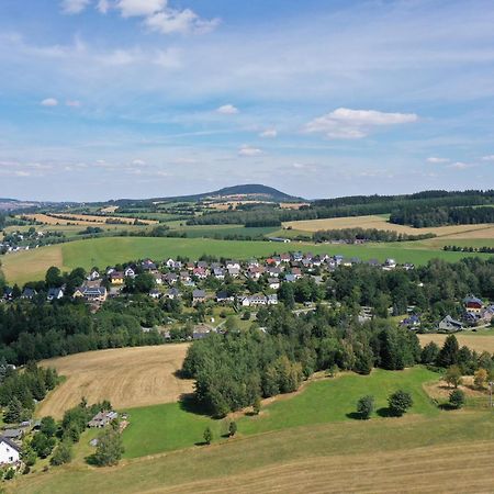 Gemuetliche Ferienwohnungen Im Erzgebrige Sehma Esterno foto